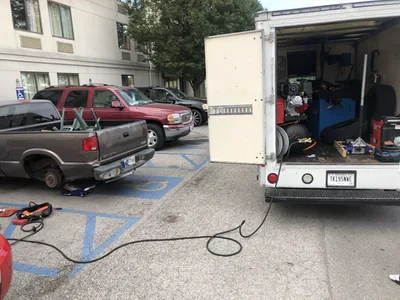 MOBILE TIRE REPLACEMENT